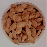 مغز بادام تویسرکان یک کیلویی اعلا امسالی